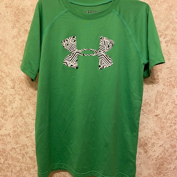 Under Armor Dry Fit Shirt - Picture 1 of 3